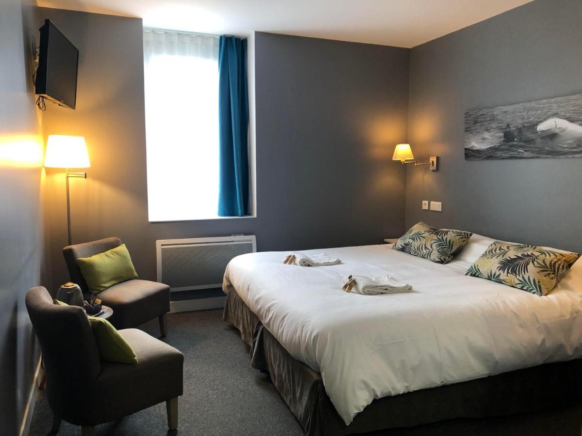 Au Bout Du Quai Hotel Granville Bagian luar foto